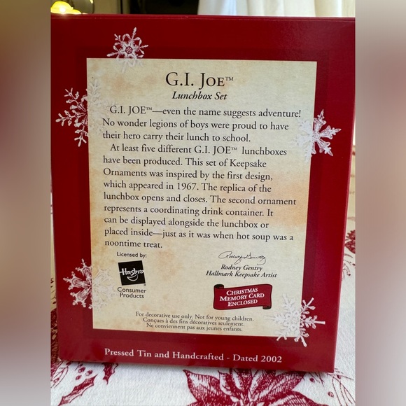 Hallmark GI Joe Lunch Box Set Ornament - Picture 2 of 5